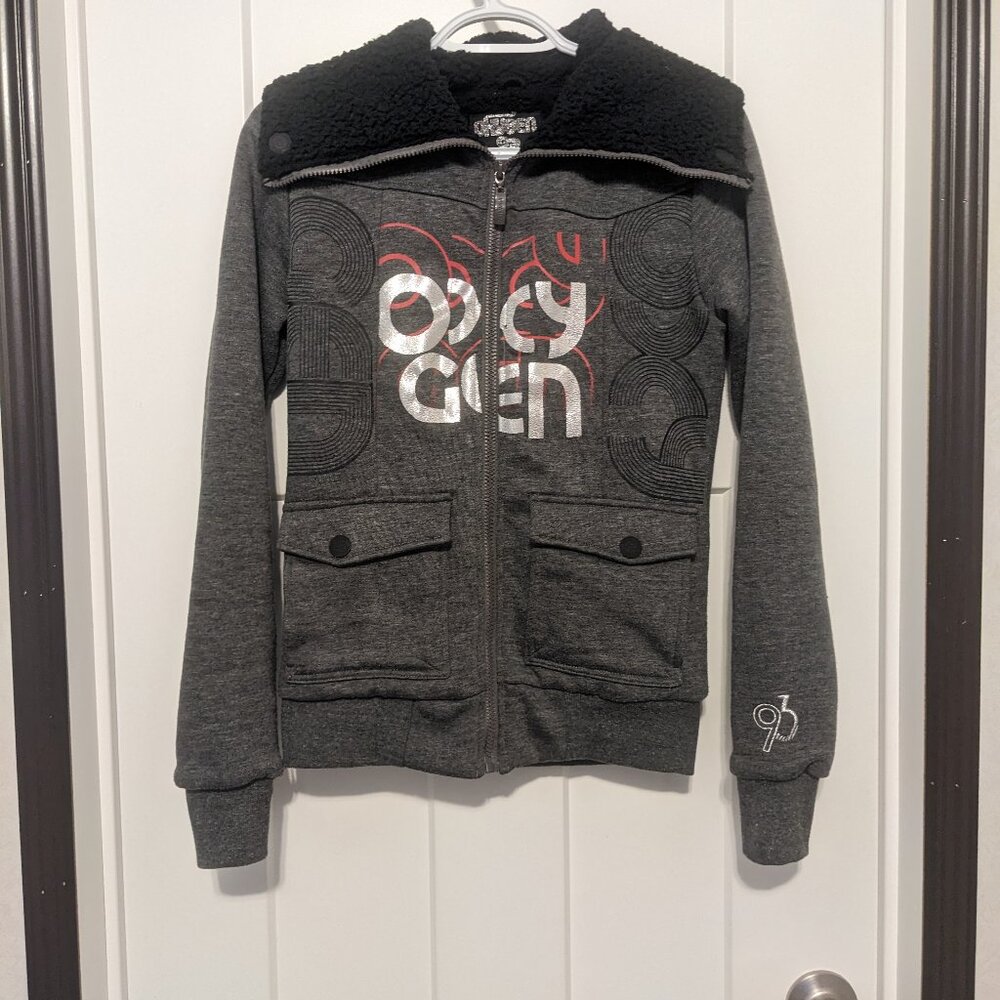 Zip sweater